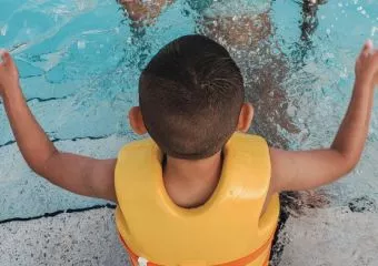 Mikor kezdjünk el úszni tanulni a kisgyerekkel?